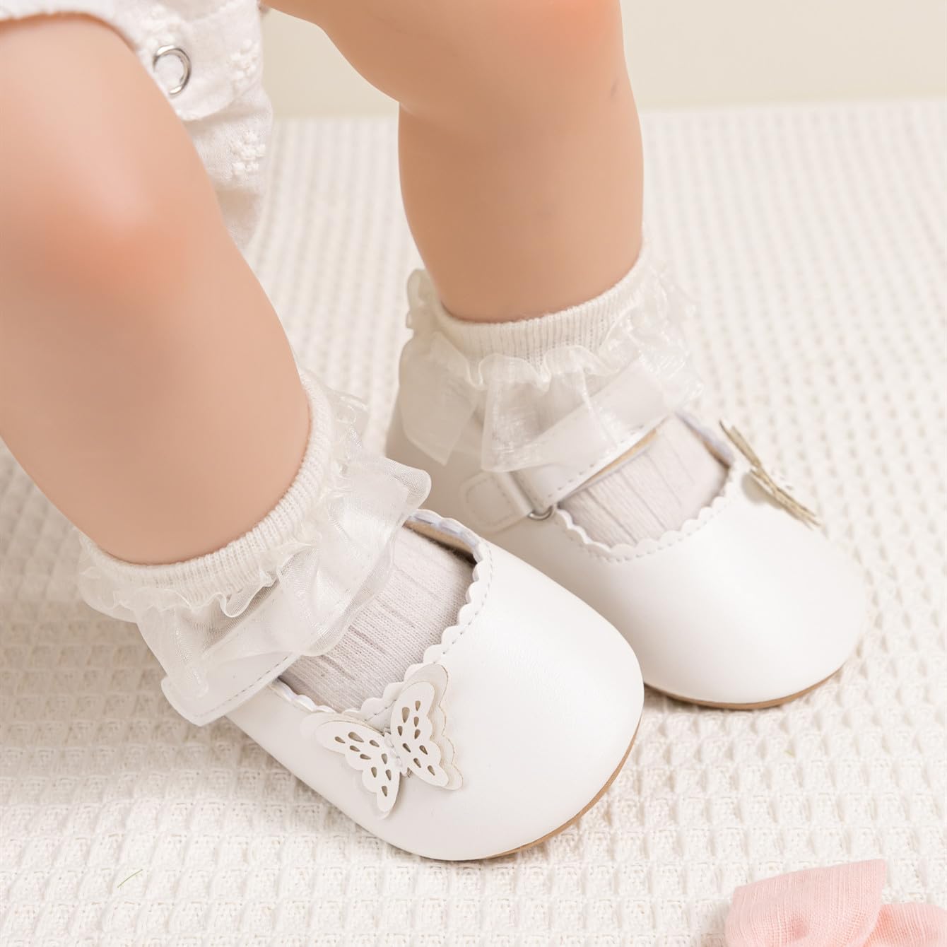 Meckior Zapatos planos de princesa hechos a mano para bebés, niñas y niños, para primeros pasos, de piel sintética suave, antideslizantes, para cuna, vestido de boda