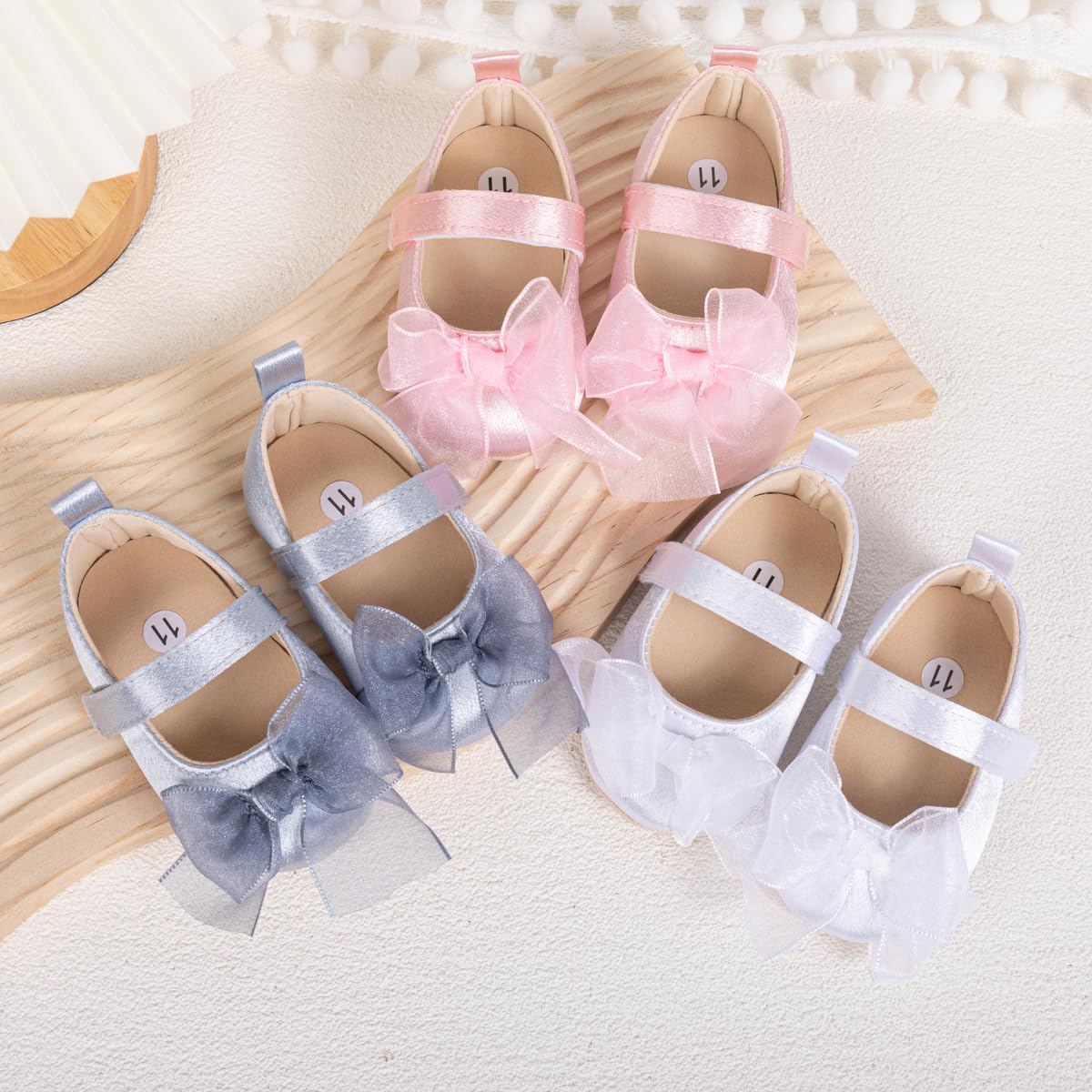 Meckior Zapatos planos de princesa hechos a mano para bebés, niñas y niños, para primeros pasos, de piel sintética suave, antideslizantes, para cuna, vestido de boda