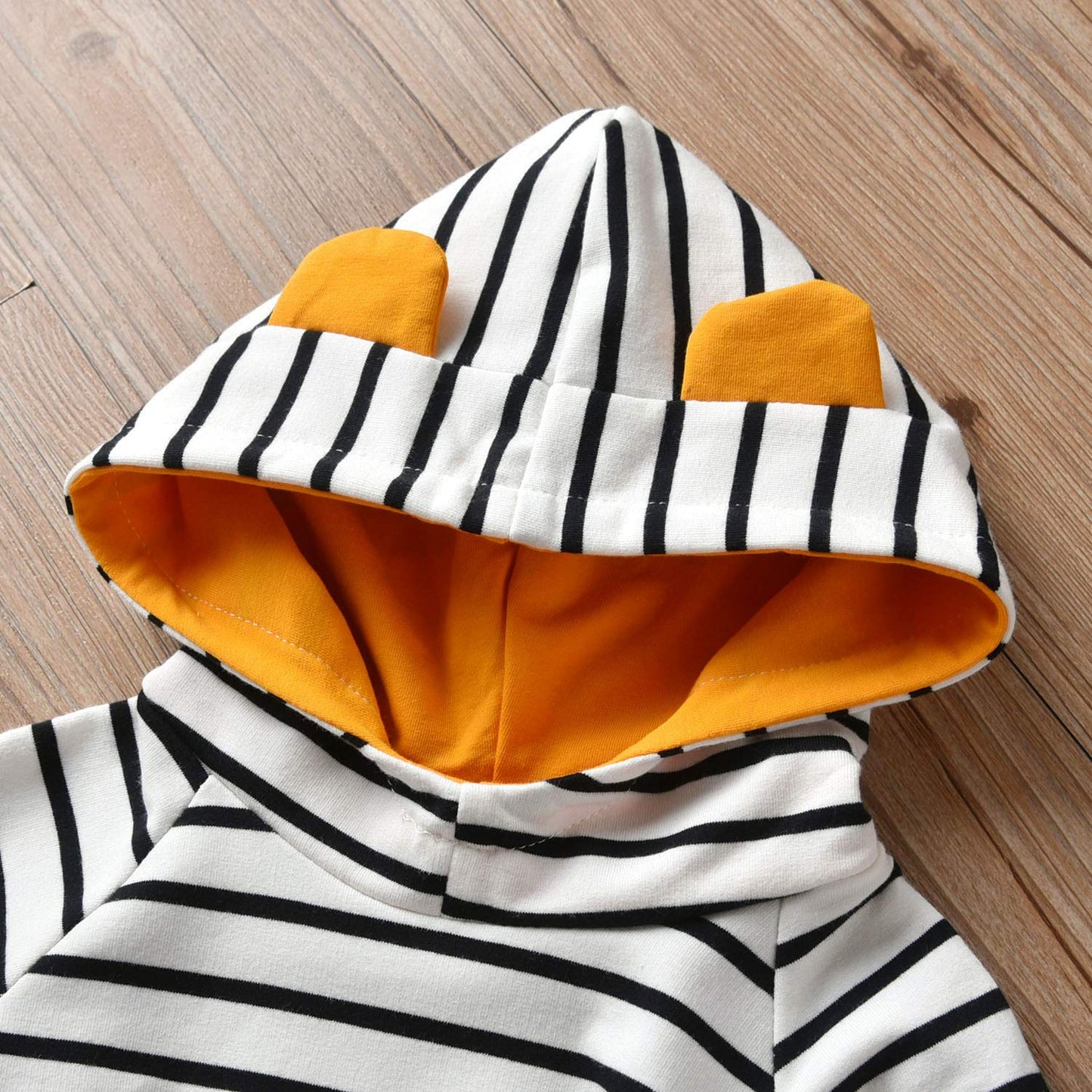 Conjunto de sudadera con capucha de manga larga a rayas para bebés y niños pequeños