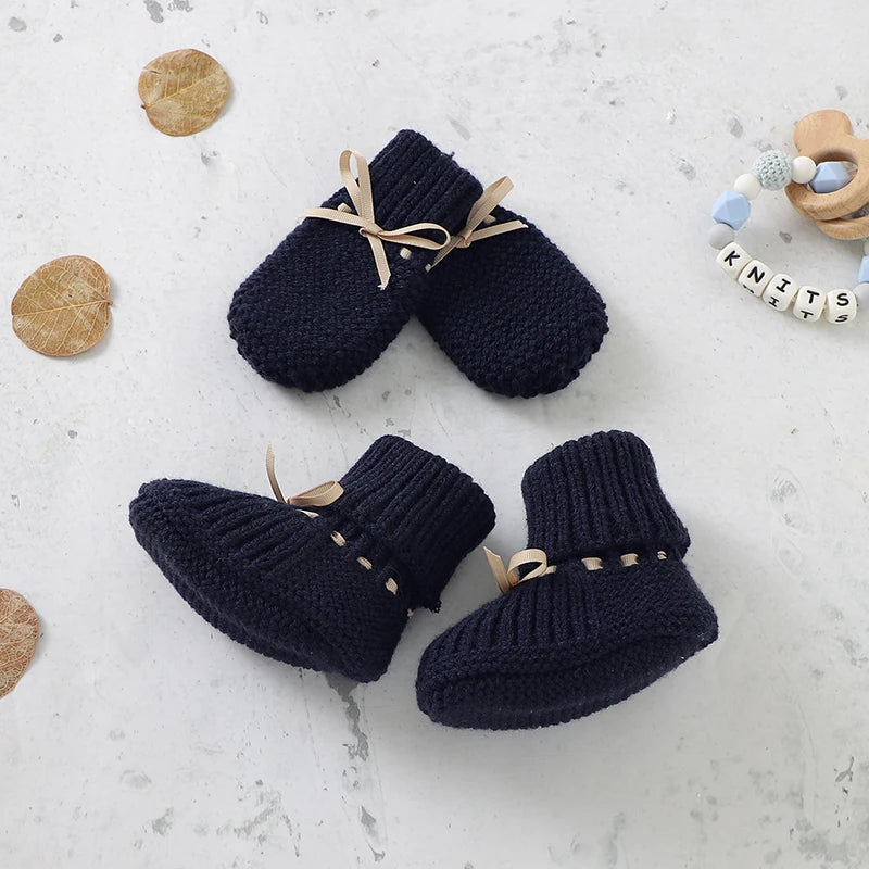 Zapatos, calzados, medias cálidas tejidas para bebés para invierno Baby Shoes + Gloves Set Knit Newborn Girls Boys Boots Mitten Fashion Butterfly-knot Toddler Infant Slip-On Bed Shoes Hand Made